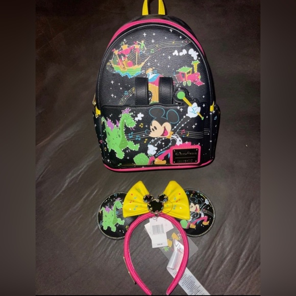 Disney parks Disneyland Main Street electrical parade anniversary set - Picture 3 of 8